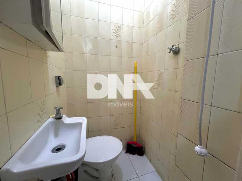 banheiro da dependência  - 26