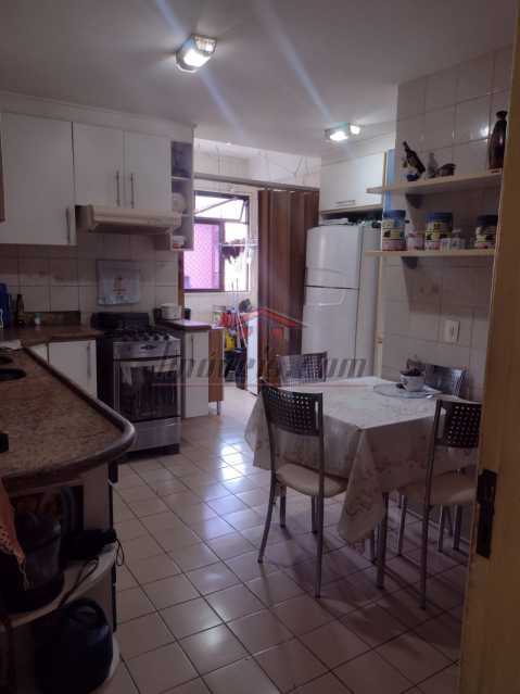 438497f8-6bd5-4ca9-bf81-ad608b - 13