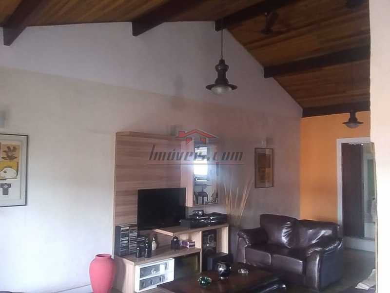 7df0a590-42ad-4f2e-ab81-5872b0 - 4