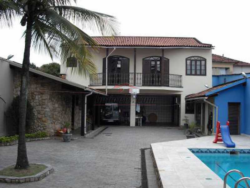 casa-com-6-quartos-a-venda-493 - 16