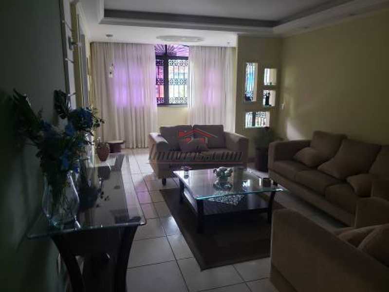 casa-com-6-quartos-a-venda-493 - 3