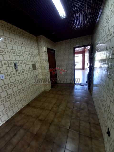7ddd3b17-f1b1-45c8-8081-701b96 - 10