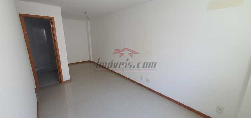 8eac8b1d-5648-4c43-9a27-5592de - 7