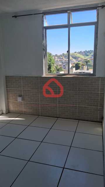 4cd5a6b9-c877-4b3b-9004-e3fd8b - 4