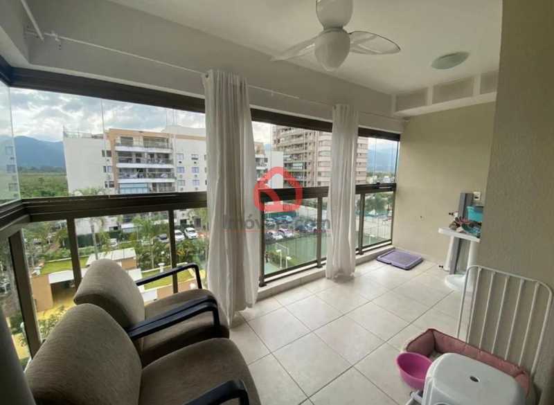 f8116805-89a8-4fb6-a1f4-a6d9b6 - 2