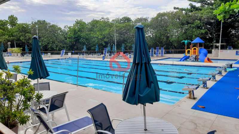 piscina do clube - 27
