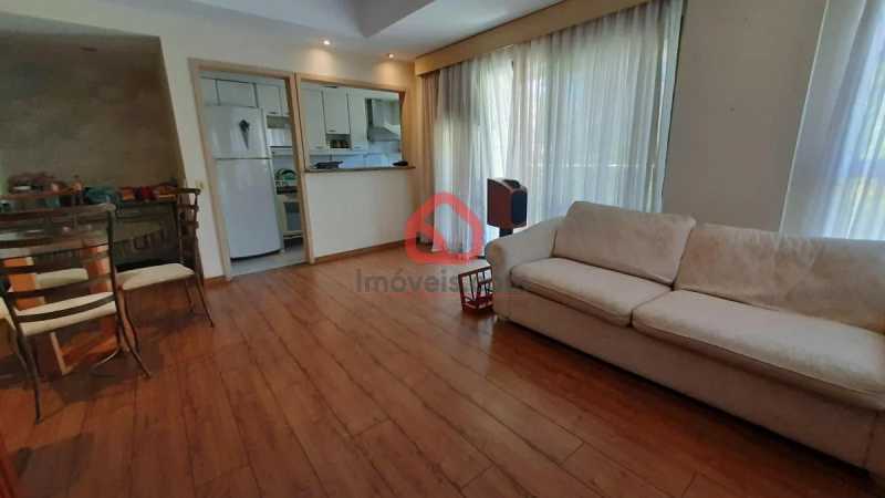 sala04 - 2