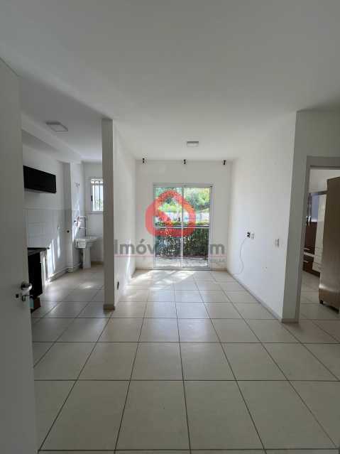 sala. - 2