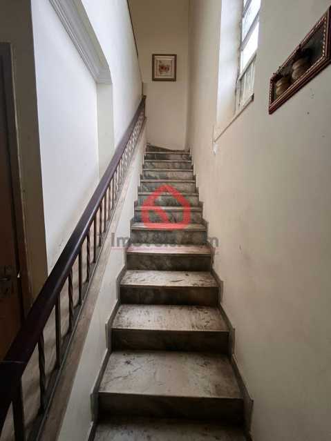 c9281055-2a5b-4196-88a2-ab8d1f - 18