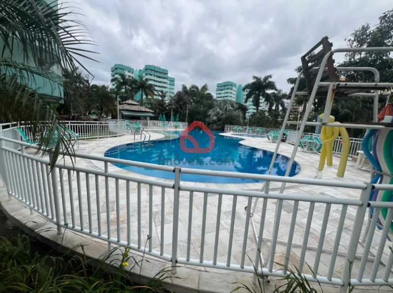 piscina. - 13