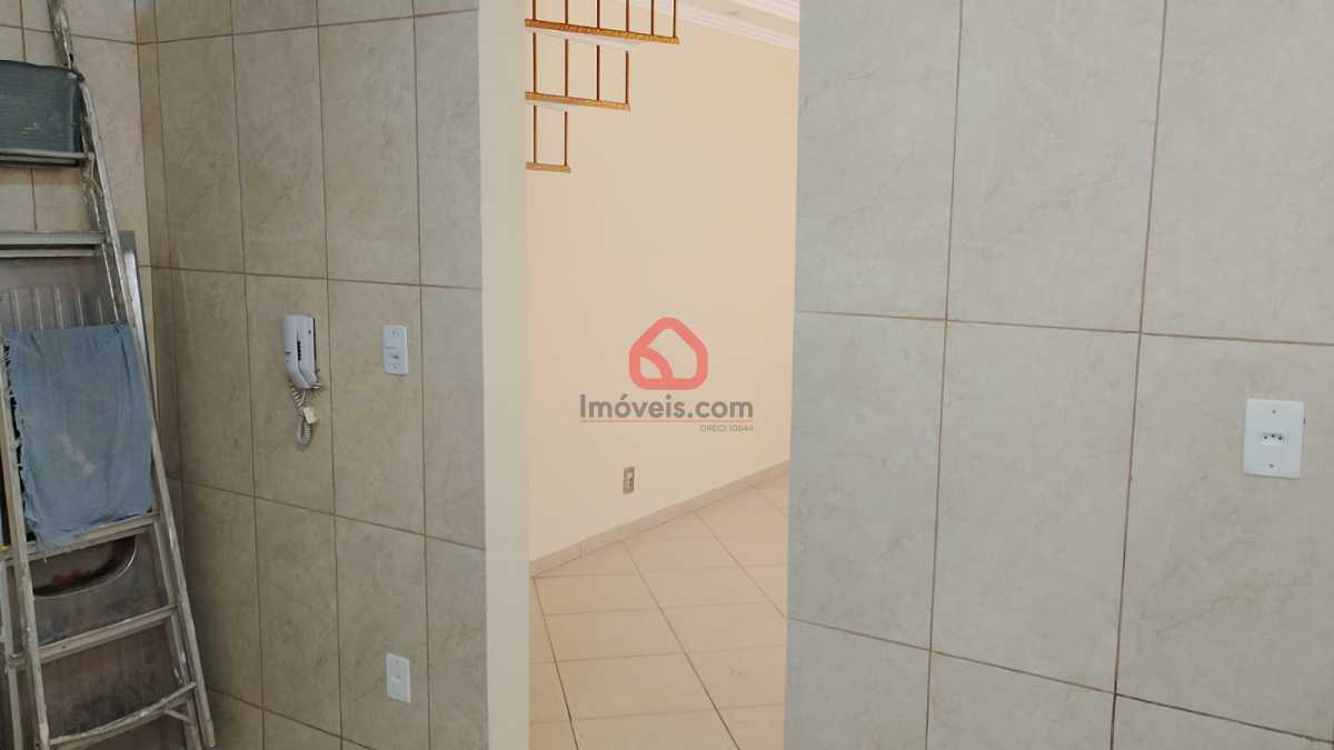 f9d7b580-fdc6-48b5-b6ce-788ddf - 21