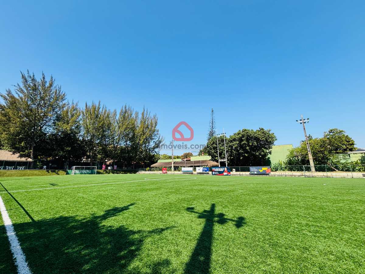 campo de futebol. - 25
