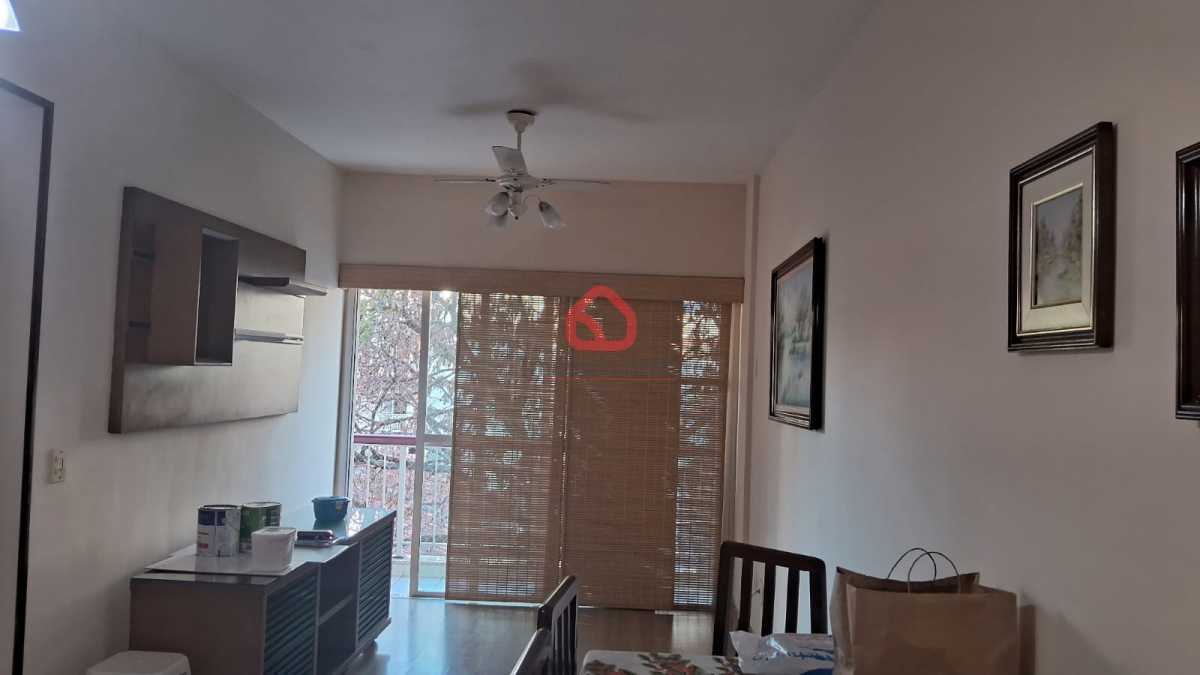 e37df223-bfac-41f0-9627-ac70c8 - 4