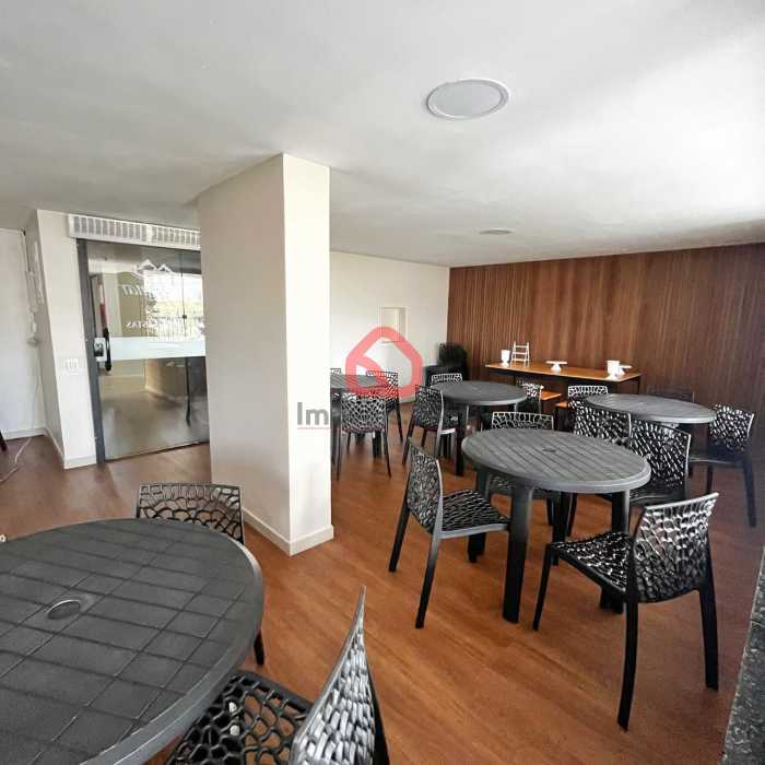 c0901ccb-3443-4f5e-a531-68af5e - 12