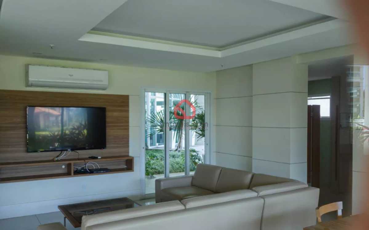 SALA DE VÍDEO. - 28