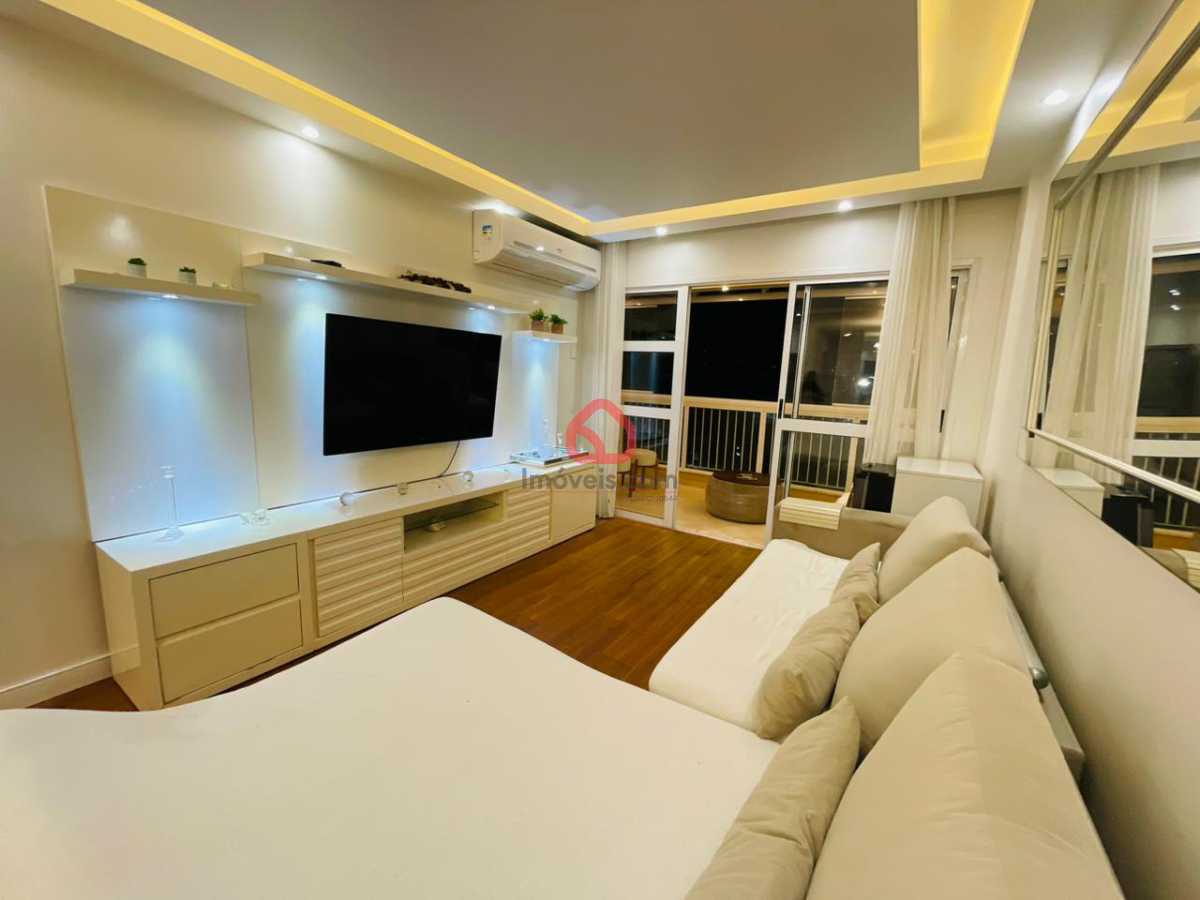 WhatsApp Image 2025-10-27 at 1 - 7