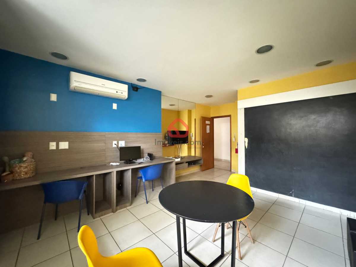 Imoveis Ponto Com 24. - 25