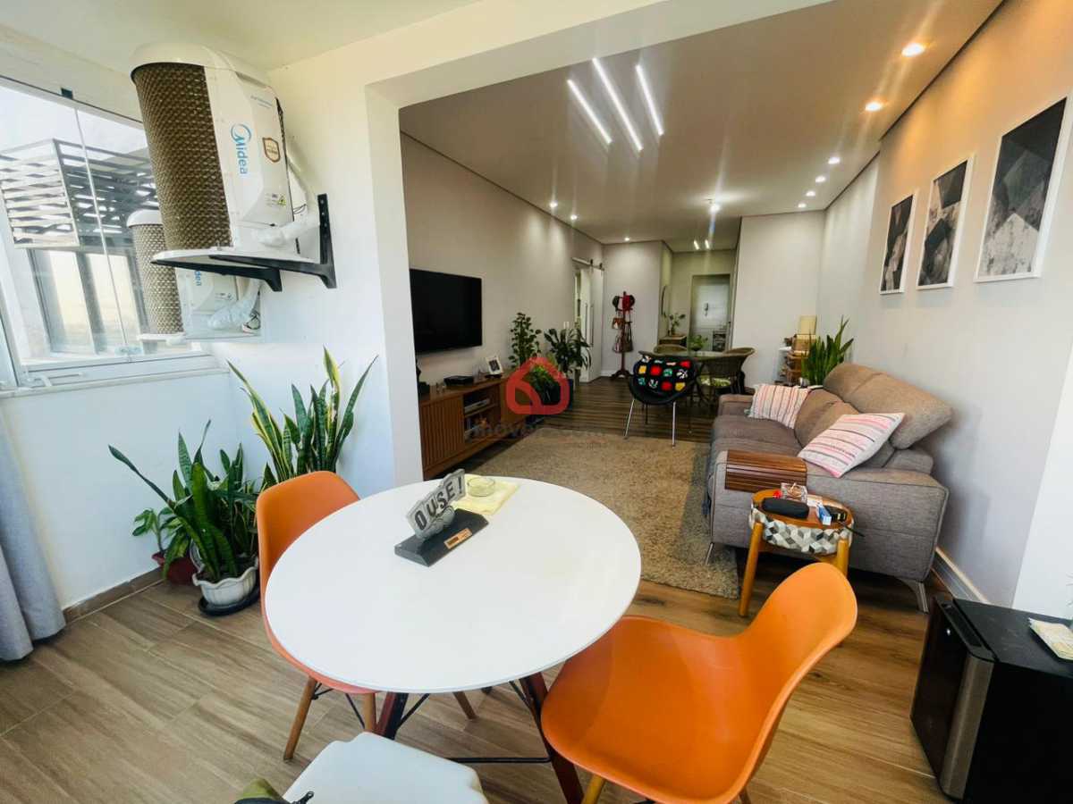 WhatsApp Image 2025-10-21 at 1 - 4