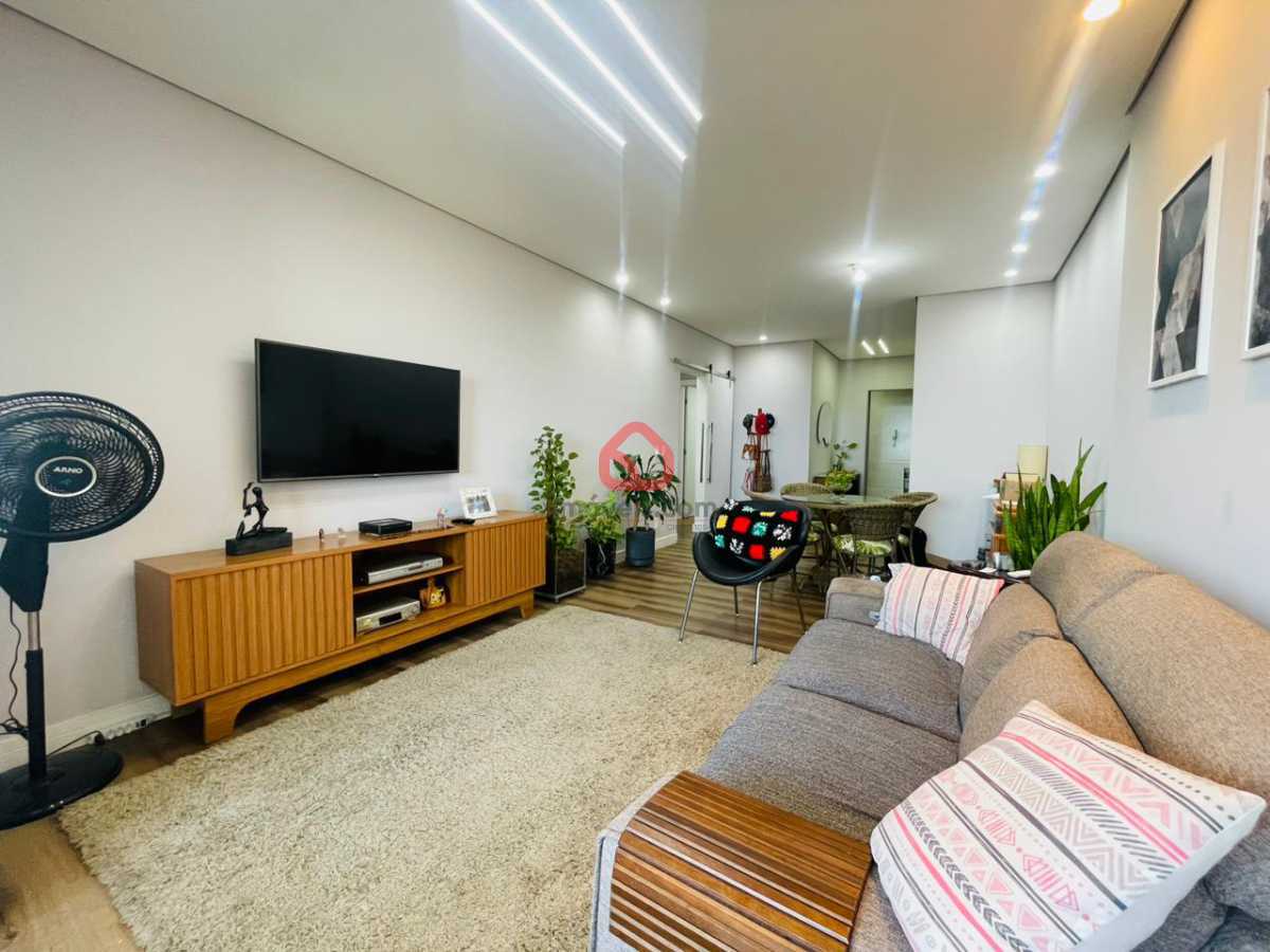 WhatsApp Image 2025-10-21 at 1 - 3