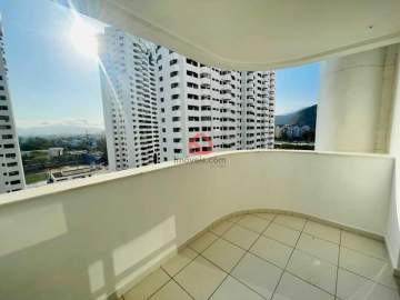 Excelente Apartamento no Barra Balli - BTAP30044