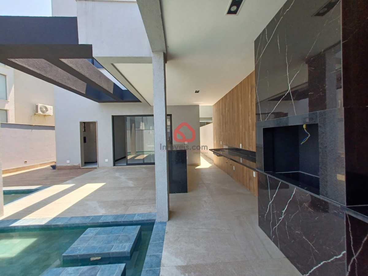 WhatsApp Image 2025-10-16 at 1 - 7