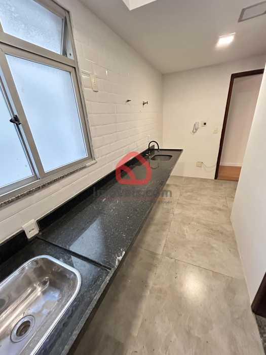 30fa8535-33b8-47be-abf0-ae1e09 - 13