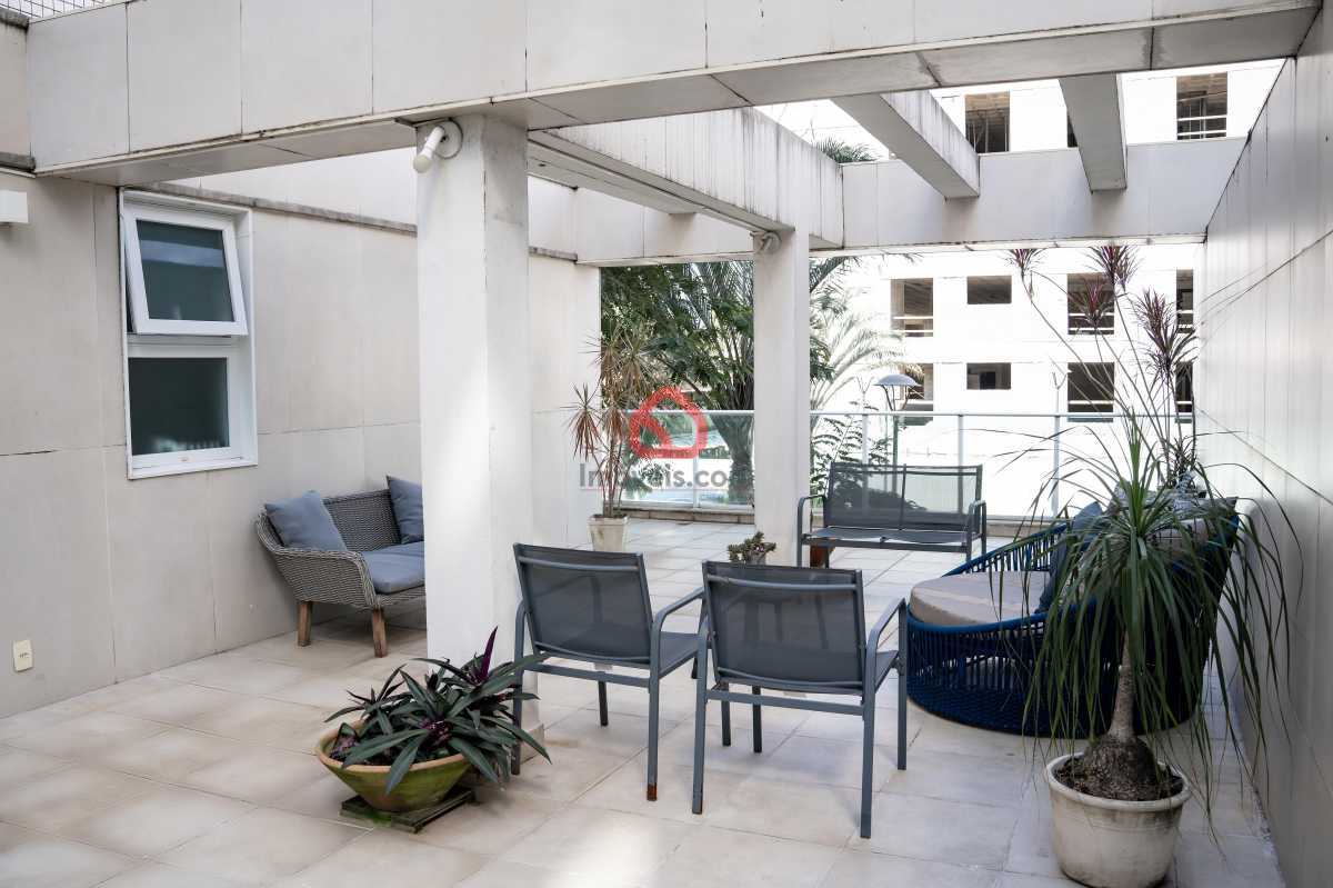 WhatsApp Image 2025-10-28 at 1 - 11