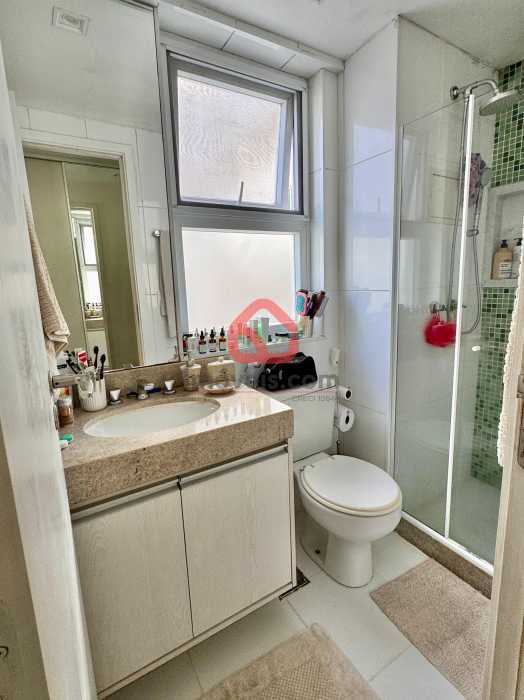 WhatsApp Image 2025-10-28 at 1 - 12