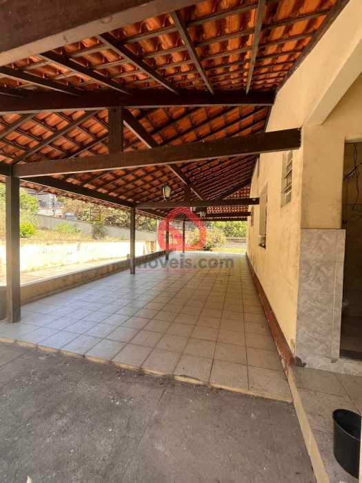 8f40b61d-c1b3-4c1c-8fbc-061ebb - 3