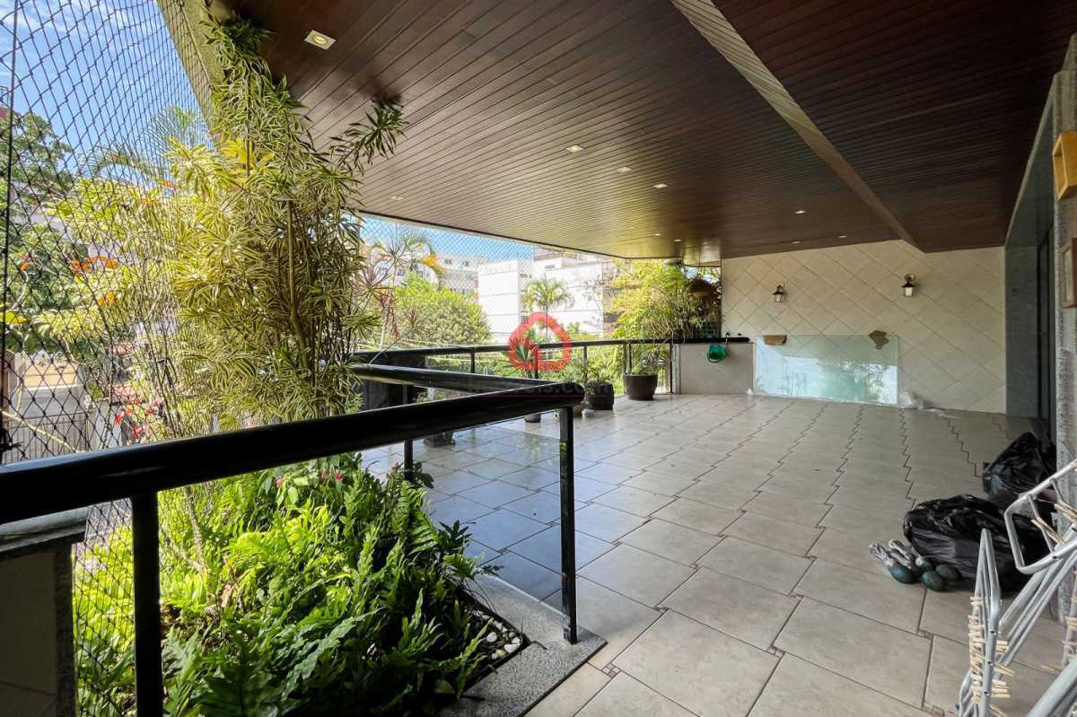 WhatsApp Image 2025-11-04 at 1 - 3