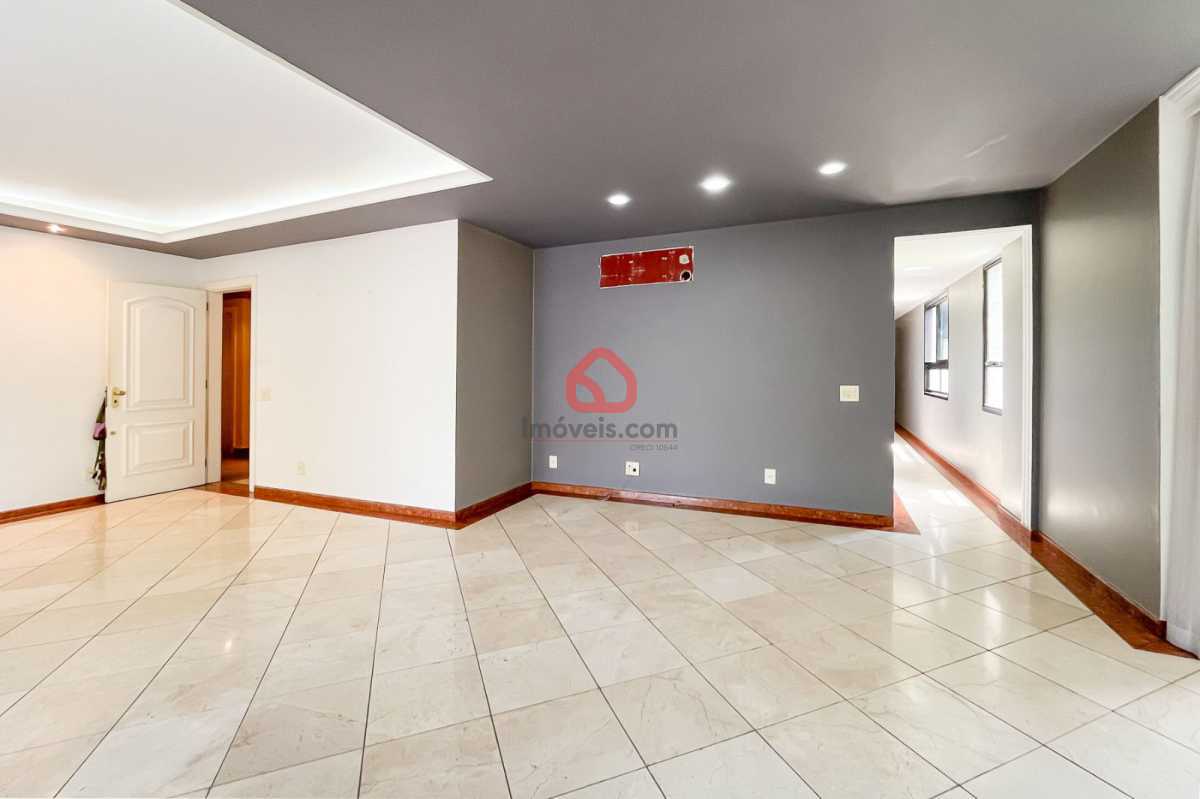 WhatsApp Image 2025-11-04 at 1 - 7