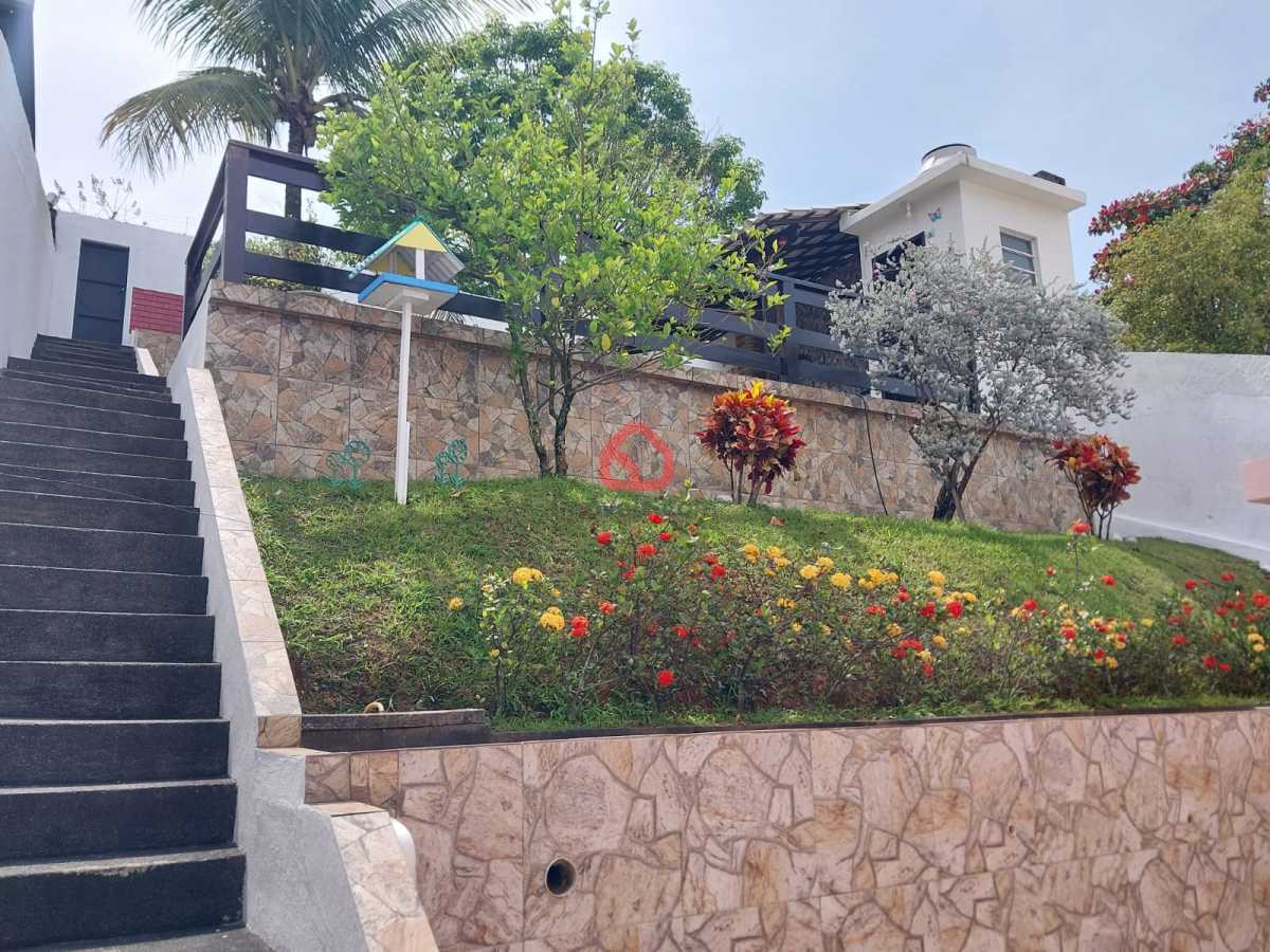 92686178-eb3e-4d51-8d49-74d586 - 13