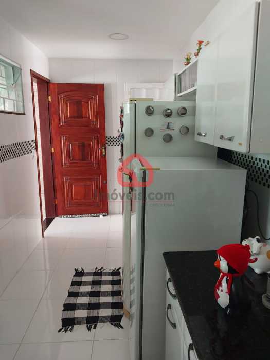 e7021ad4-127c-41a2-823d-526a06 - 9