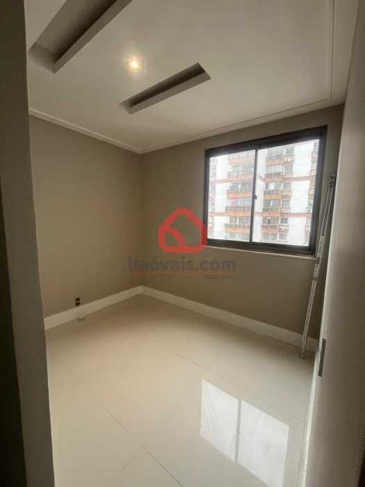 WhatsApp Image 2025-11-10 at 1 - 4