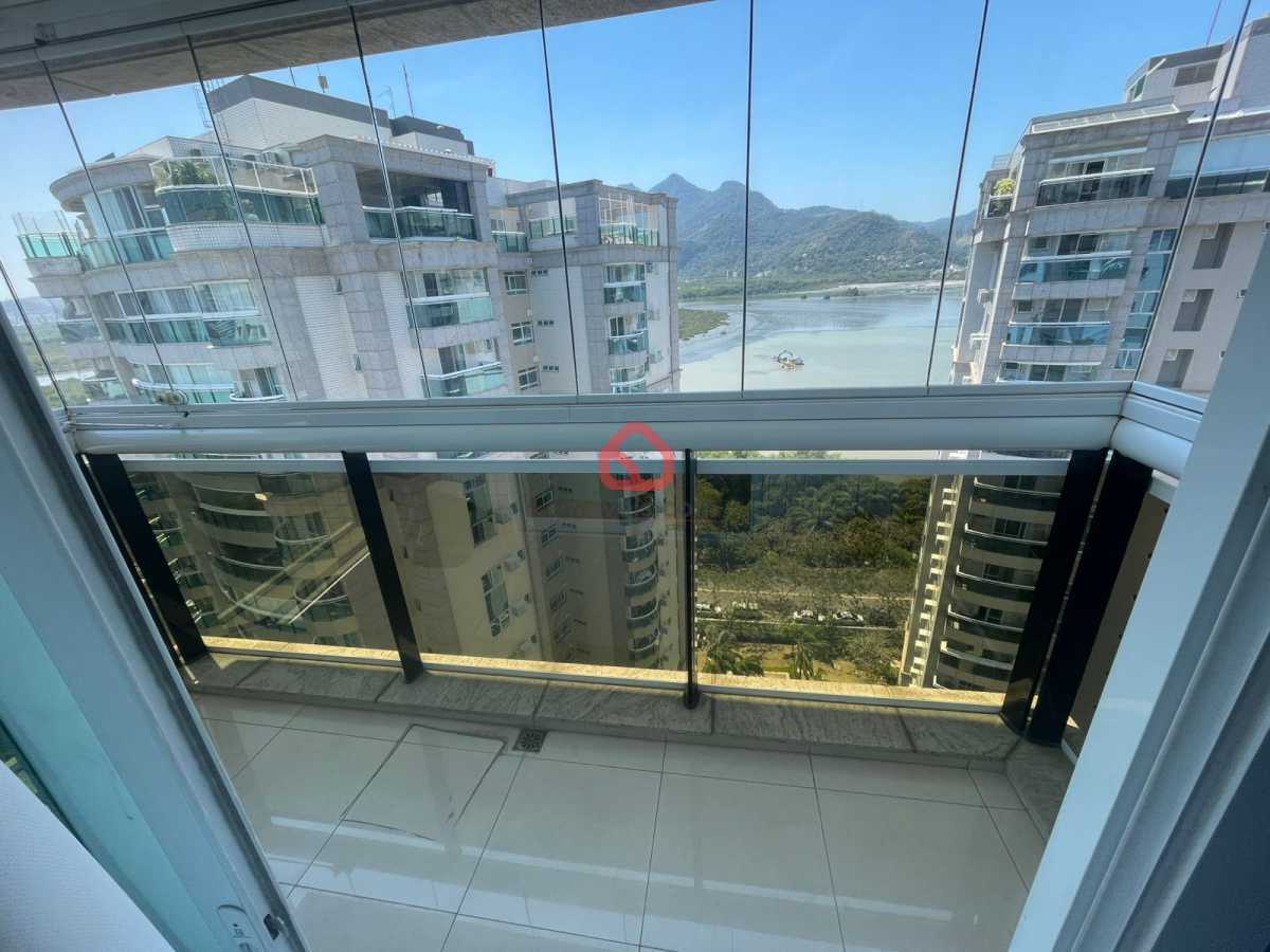 WhatsApp Image 2025-11-11 at 1 - 4