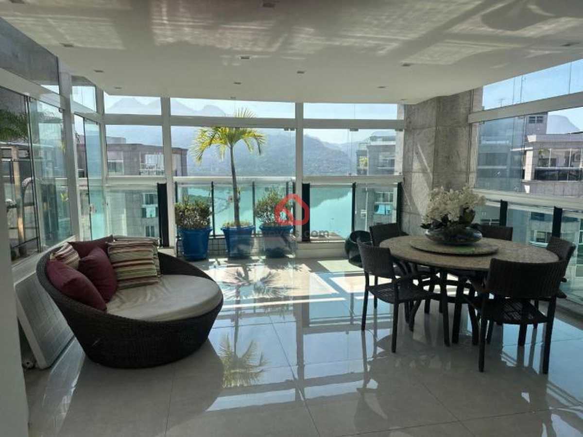 WhatsApp Image 2025-11-11 at 1 - 1