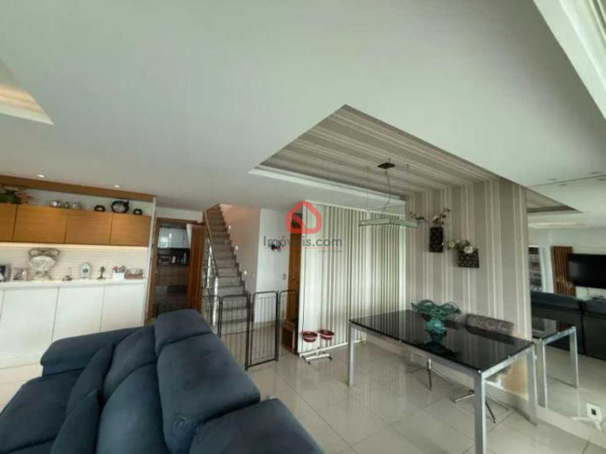 WhatsApp Image 2025-11-11 at 1 - 17