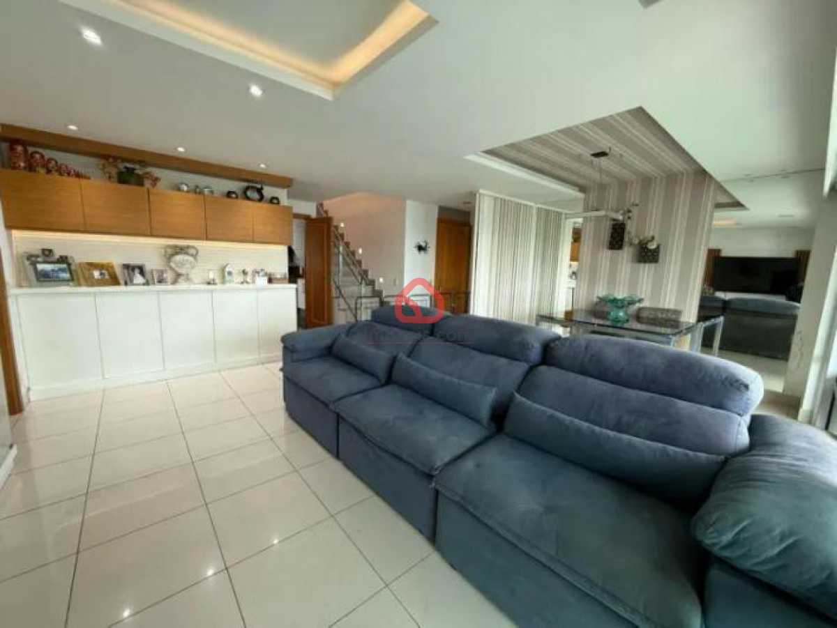 WhatsApp Image 2025-11-11 at 1 - 18