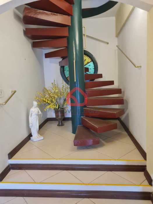 WhatsApp Image 2025-11-14 at 1 - 13