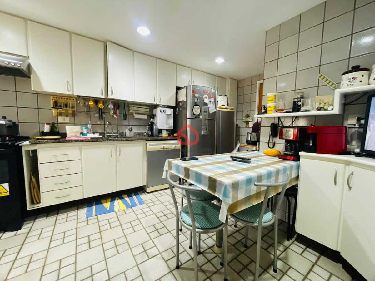 WhatsApp Image 2025-11-19 at 1 - 23