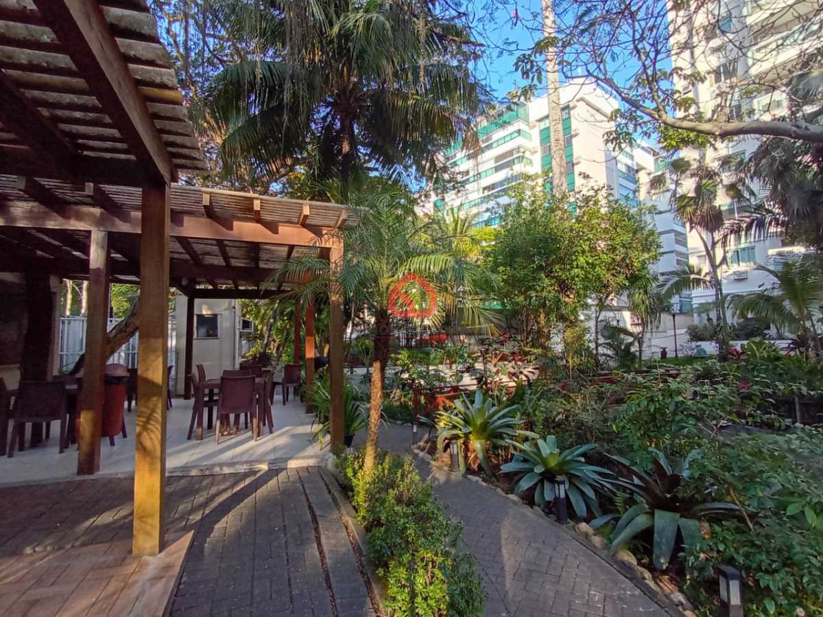 42a7f22b-fb1b-4ff7-b403-7bace8 - 8