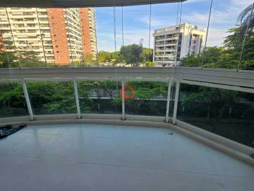 Paradiso 2 quartos próximo à praia, comercio e Metrô na Barra da Tijuca - BTAP20083