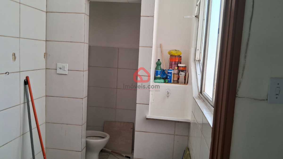 ef2f5603-5953-405c-9a6c-1eb1de - 9