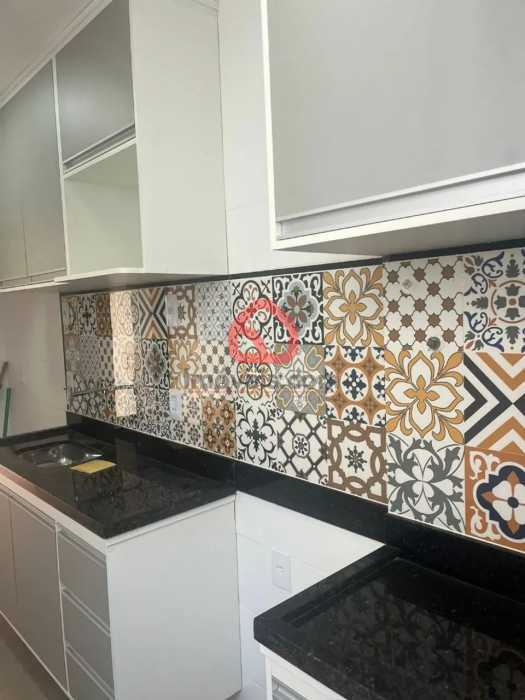 0bdfa087-11ed-4567-832e-103506 - 12