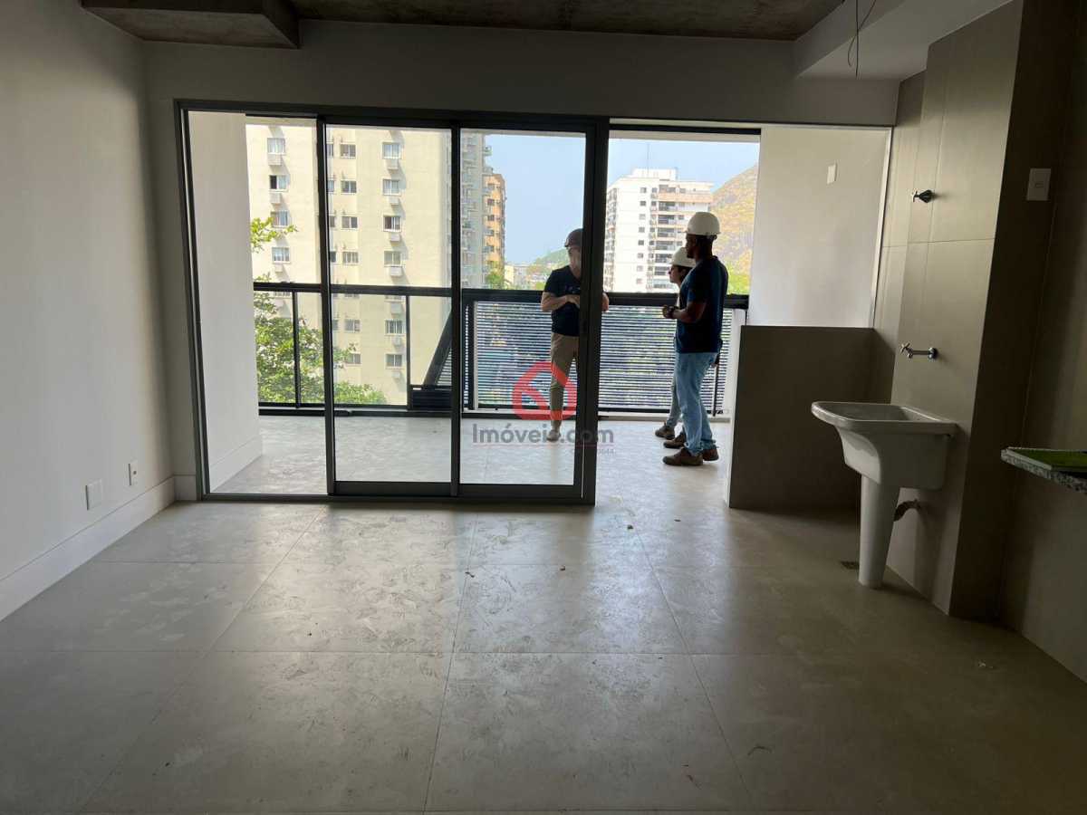 WhatsApp Image 2025-12-02 at 1 - 8