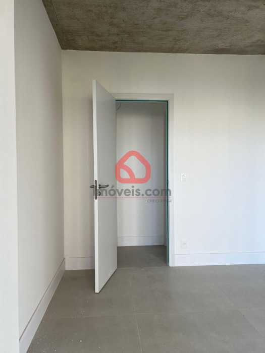 WhatsApp Image 2025-12-02 at 1 - 14