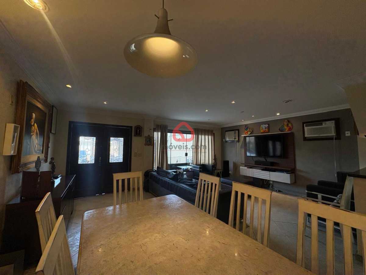 WhatsApp Image 2025-12-12 at 1 - 6