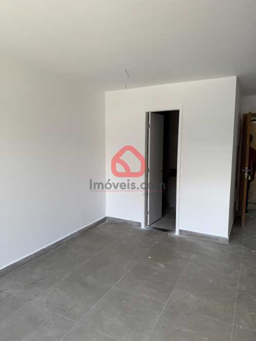 WhatsApp Image 2025-12-12 at 1 - 7