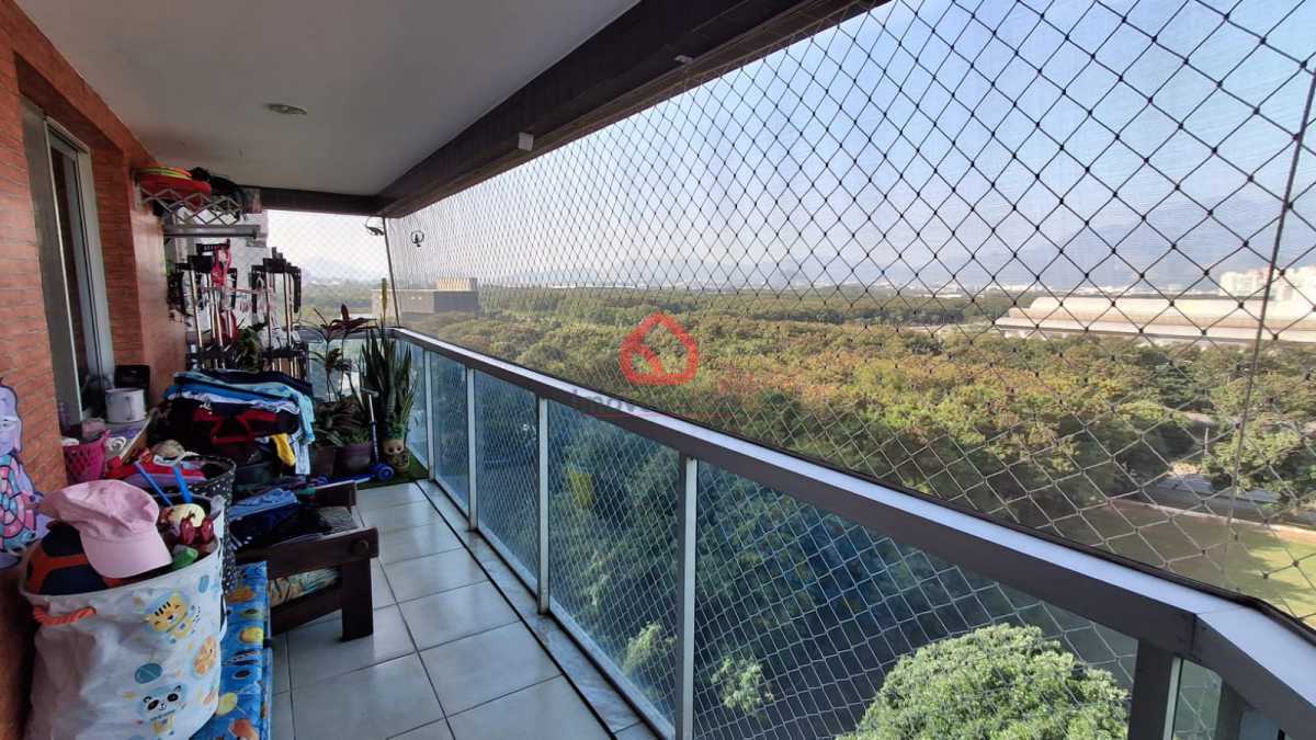 WhatsApp Image 2025-12-19 at 1 - 6