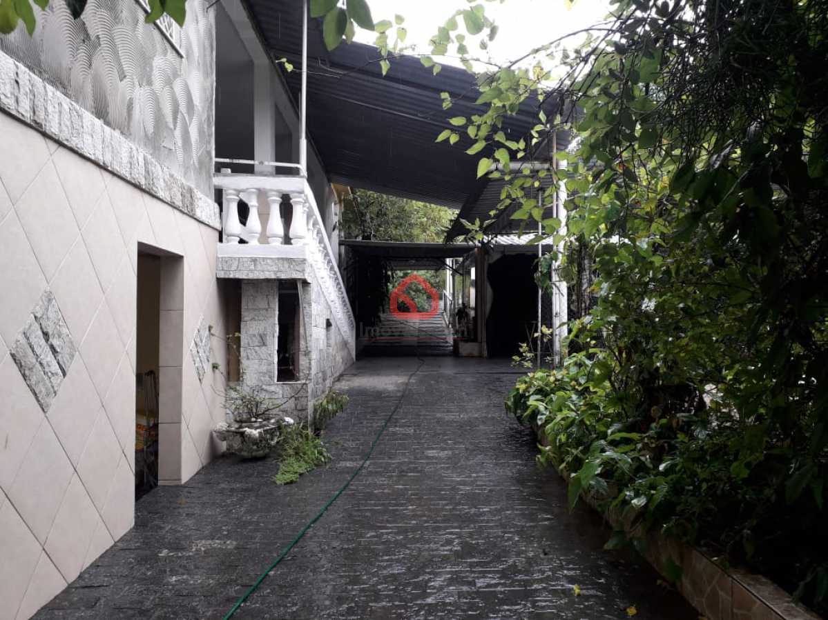 WhatsApp Image 2026-01-07 at 1 - 6